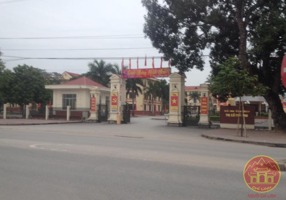 Trụ sở Thị ủy - HĐND - UBND thị xã Chí Linh