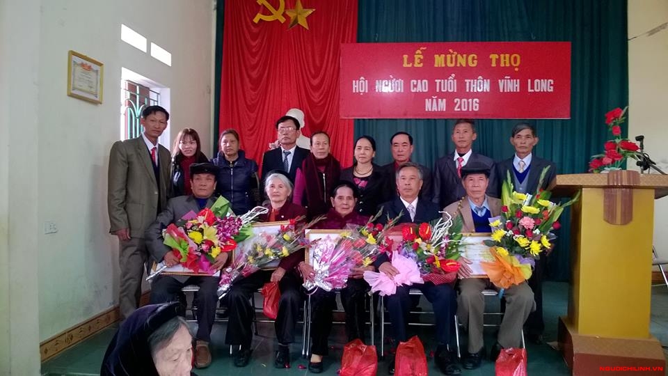 Thôn Vĩnh Long, xã Văn Đức, thị xã Chí Linh mừng thọ Người cao tuổi năm 2016