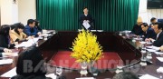 Phó Chủ tịch UBND tỉnh Lương Văn Cầu phát biểu tại cuộc họp