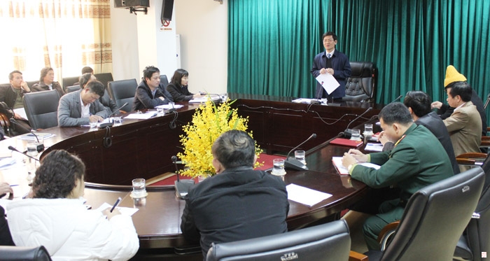 Đồng chí Lương Văn Cầu, Phó Chủ tịch UBND tỉnh, Trưởng Ban Tổ chức Lễ hội mùa xuân Côn Sơn – Kiếp Bạc phát biểu kết luận cuộc họp