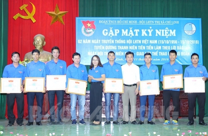 Hội LHTN thị xã Chí Linh tuyên dương đoàn viên thanh niên tiên tiến làm theo lời Bác