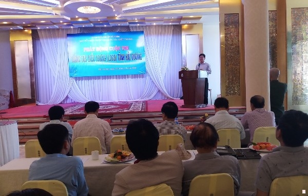 Phó Chủ tịch UBND tỉnh Lương Văn Cầu phát biểu tại hội nghị
