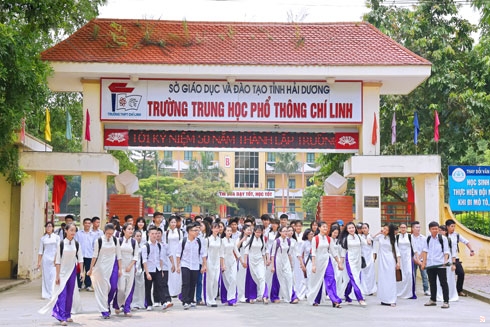 Kỳ thi học sinh giỏi lớp 12 THPT năm học 2018-2019: Trường THPT Chí Linh xếp thứ 3