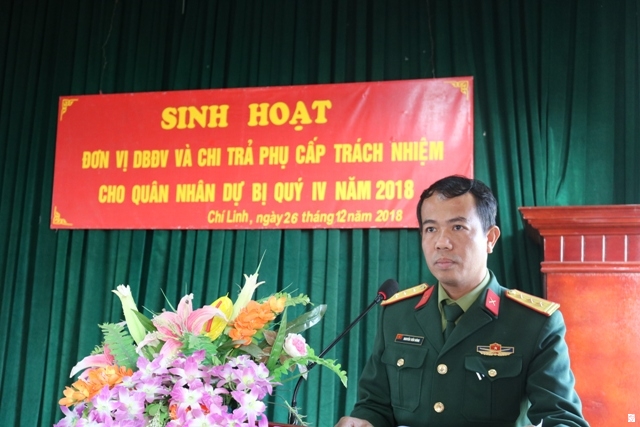 Thượng tá Nguyễn Tiến Dũng - Phó Chỉ huy trưởng sinh hoạt, quán triệt nhiệm vụ đơn vị dự bị động viên