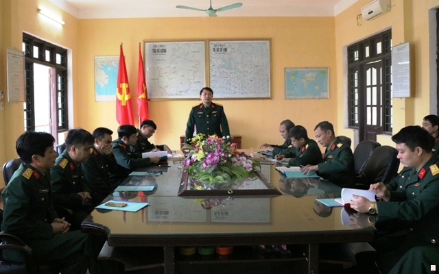 Thủ trưởng Bộ CHQS tỉnh quán triệt nhiệm vụ trực SSCĐ đối với Ban CHQS thị xã