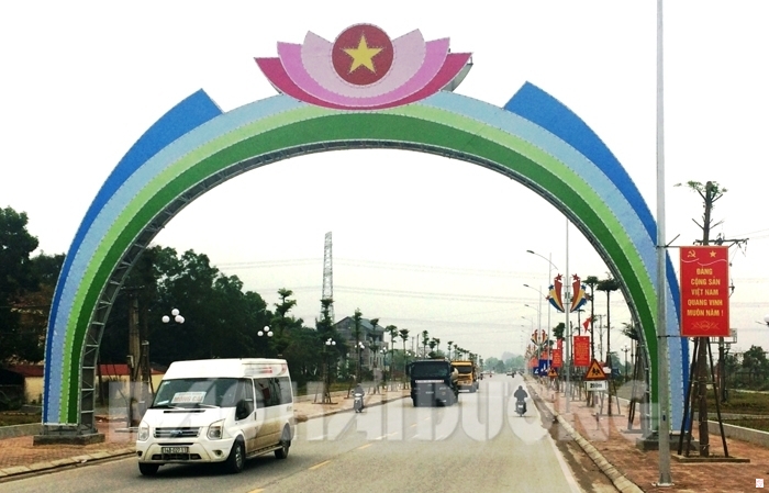 Quốc lộ 37 đoạn qua phường Thái Học được trang trí bắt mắt