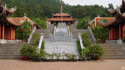 Đền thờ thầy giáo Chu Văn An