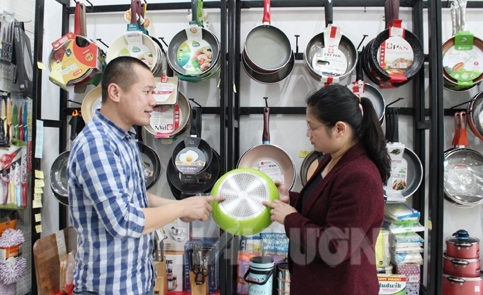 Anh Đức Việt, Giám đốc Công ty TNHH một thành viên Chu Việt mở siêu thị ở quê nhà